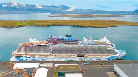 cruises to iceland and norway 2025